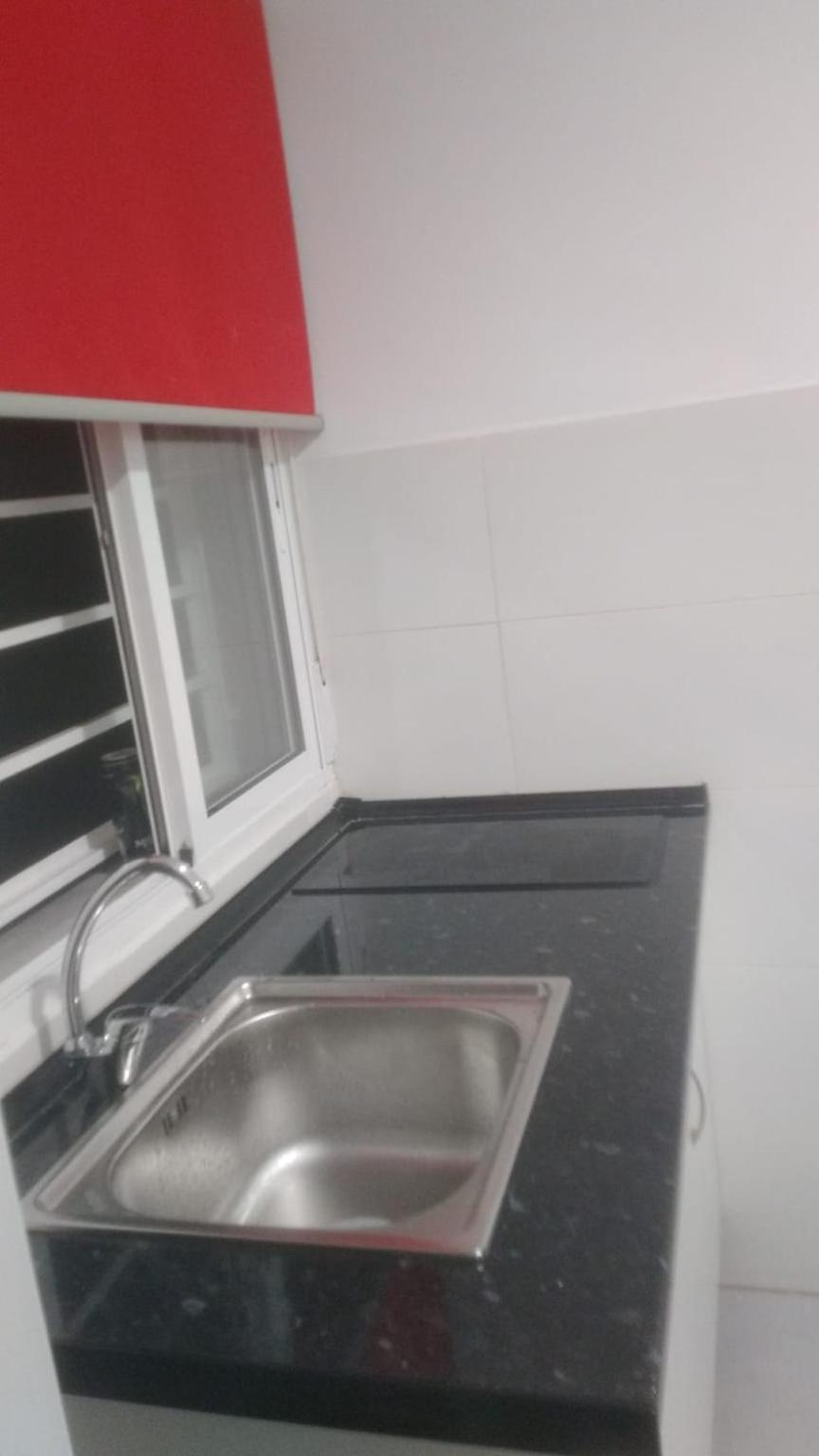 Estudio Encantador Cerca Del Carrefour Rosaleda 1 Málaga Eksteriør billede
